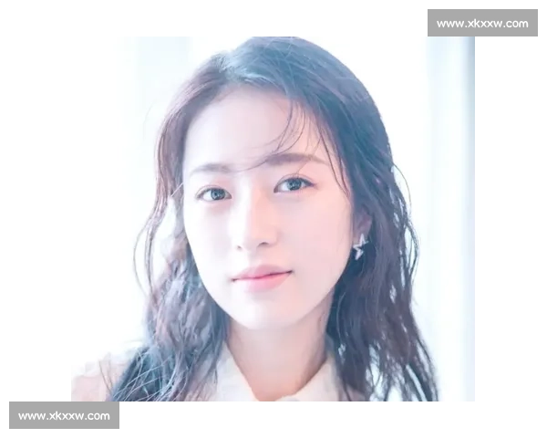 周雨彤以独特气质诠释新时代女性力量展现多面魅力与成长之路